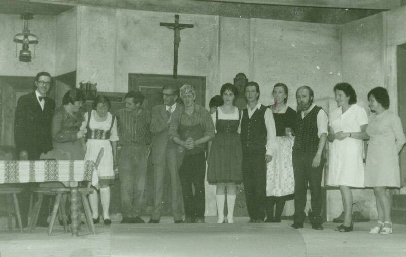 Volkstheater Axams - Sa´Dirndl von der Au 1974